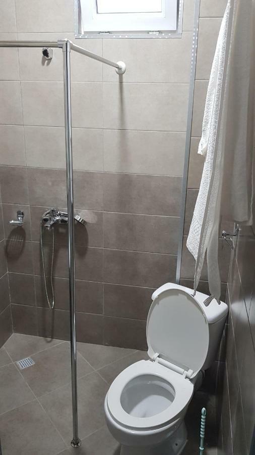 Femily Hotel In Batumi Mareti Str 2 Bagian luar foto